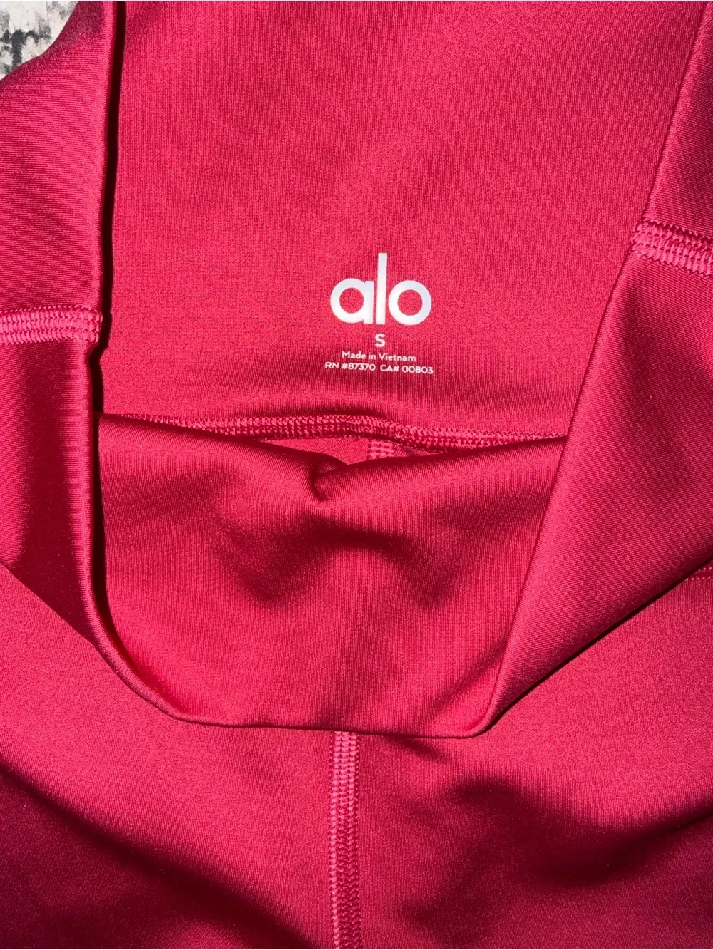 ALO Yoga High-Waist Magenta Leggings